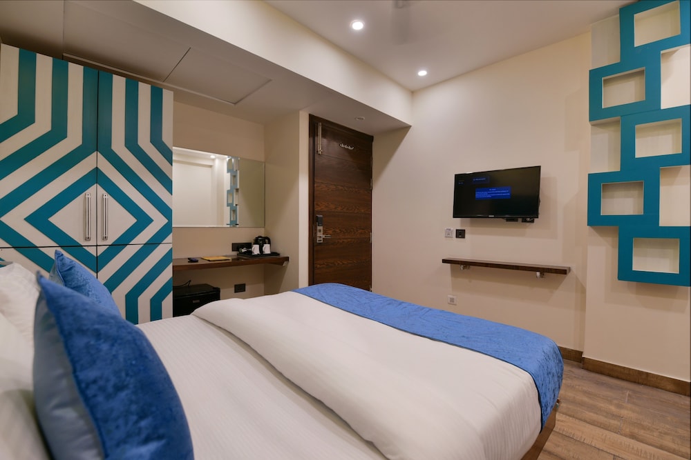 Hotel Blue Pearl Paharganj 42/50