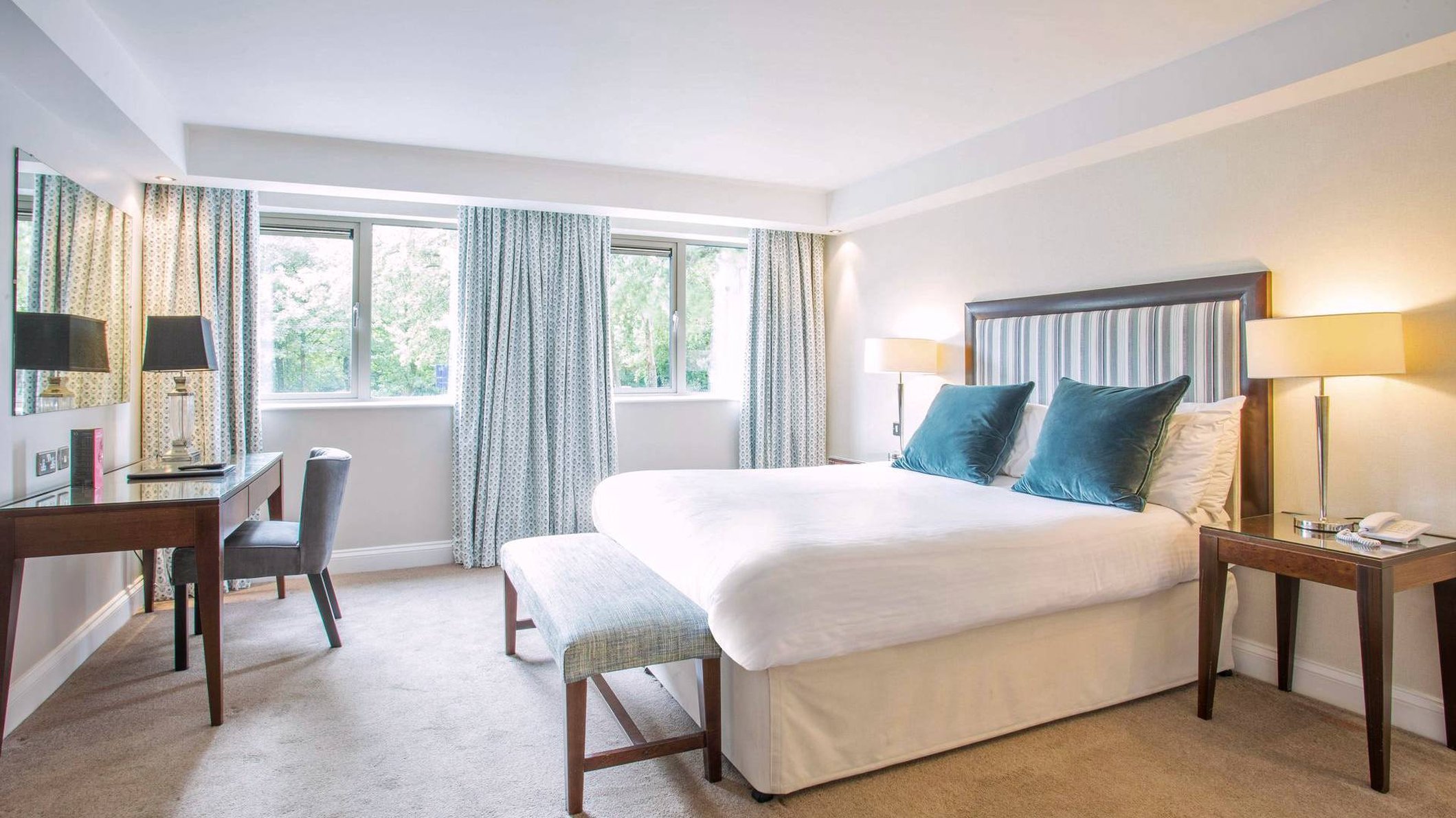 Wrightington Hotel And Country Club 11/80