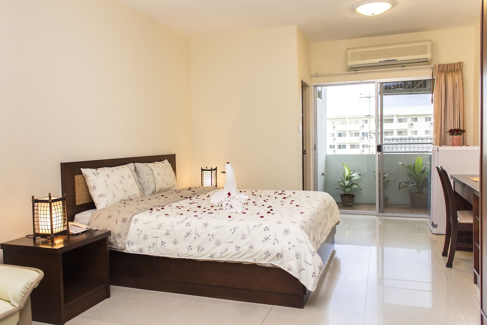 Zen Rooms Sukhumvit 81 21/44
