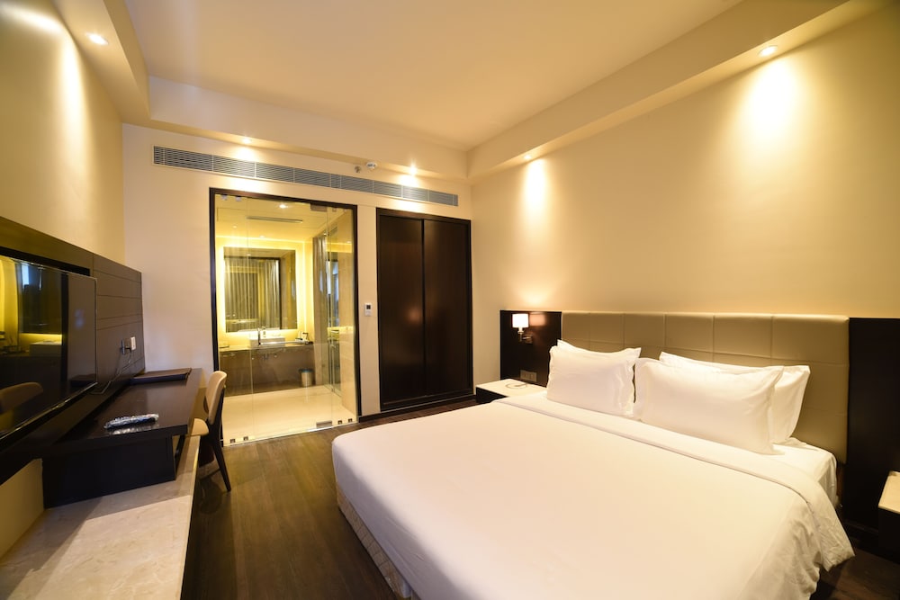 Iscon The Fern Resort and Spa, Bhavnagar 12/63