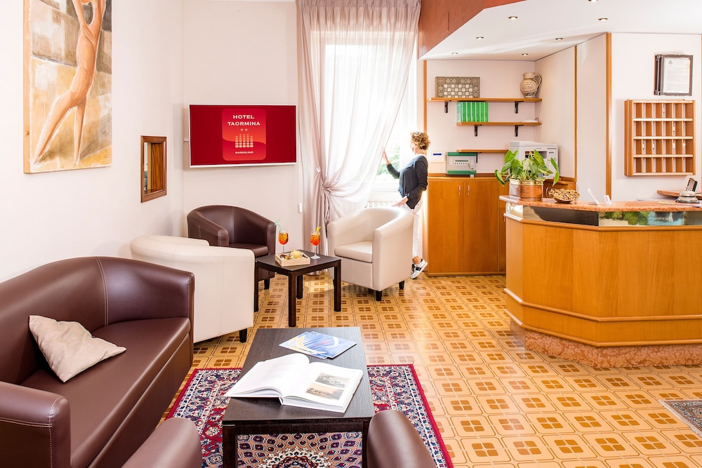 Hotel Taormina 50/78