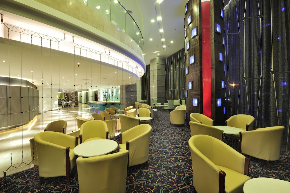 Ming Garden Hotel And Residences 62/69