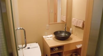 Ochanomizu Hotel Shoryukan 52/54