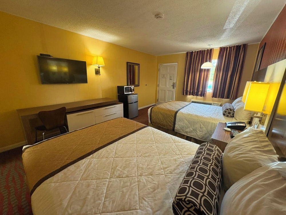 OYO Duffy's Motel 18/37