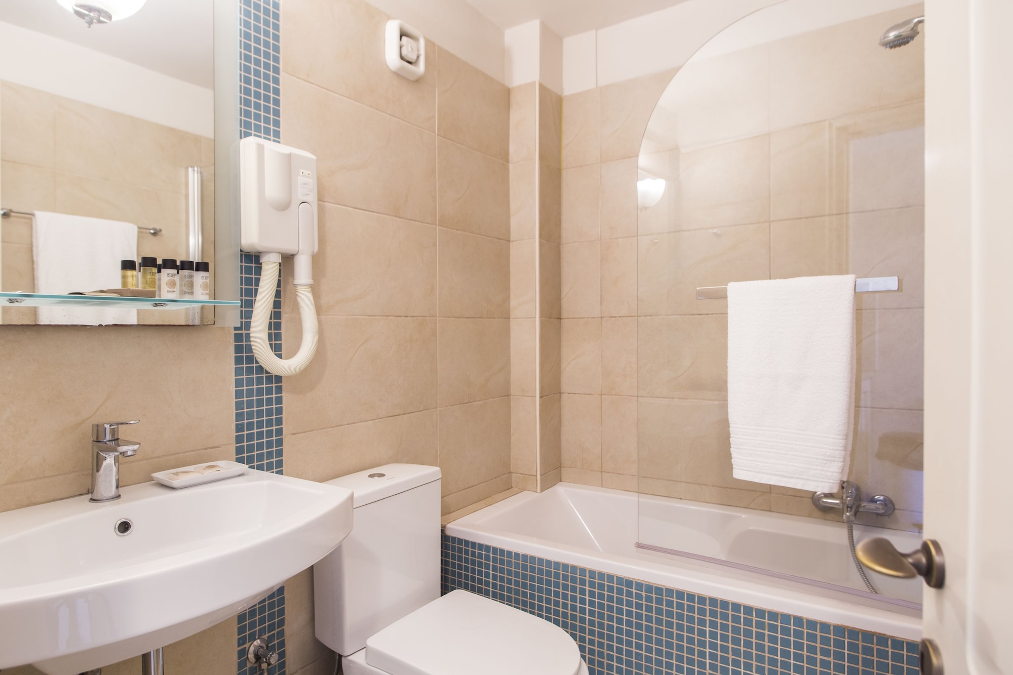 غرفة بسرير مزدوج، Lena Mare Boutique Hotel 6/9