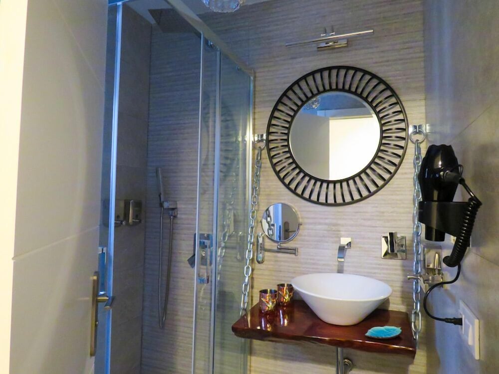 HOTEL LUA BOUTIQUE 15/15