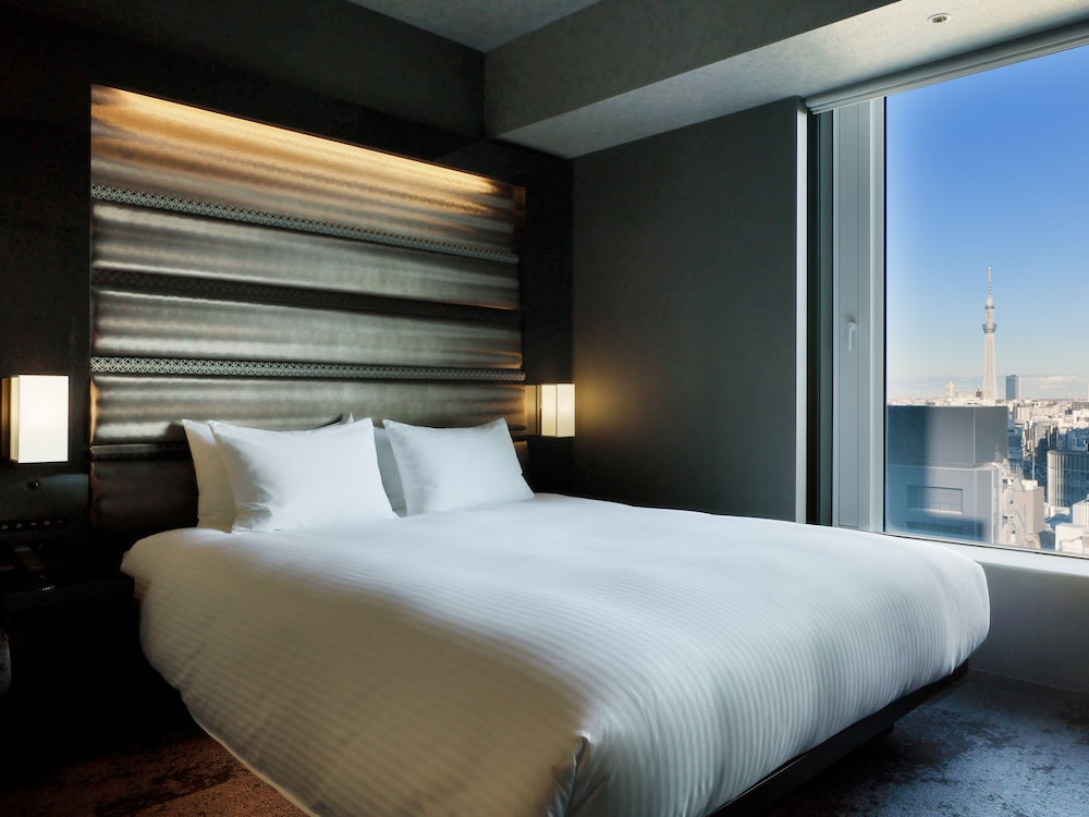 SUPERIOR, QUEEN BED, TOKYO SKY TREE VIEW