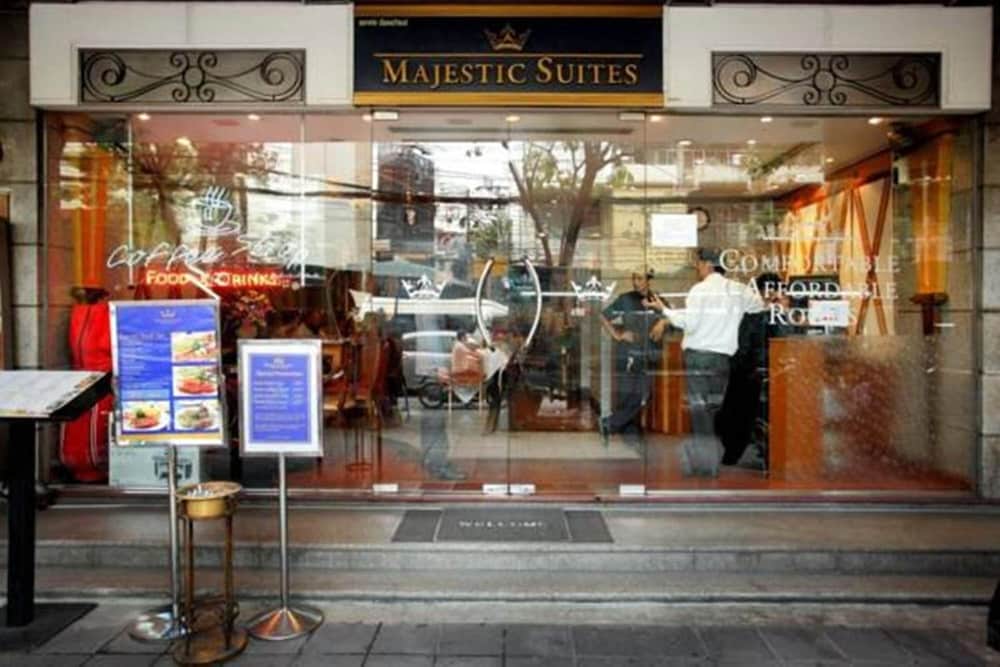 Majestic Suites 30/34