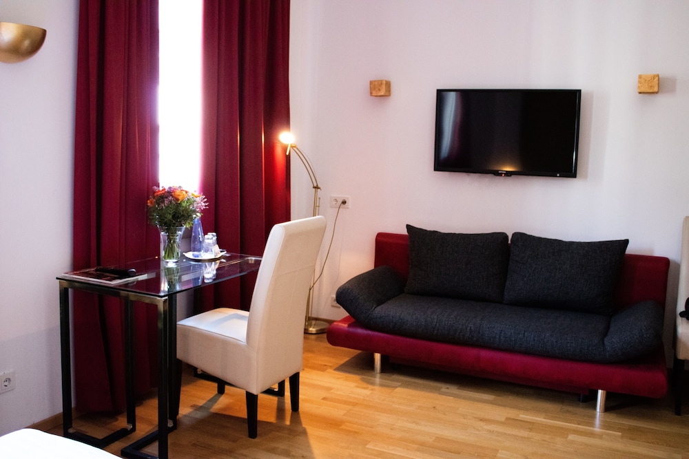 Hotel Stern 31/50