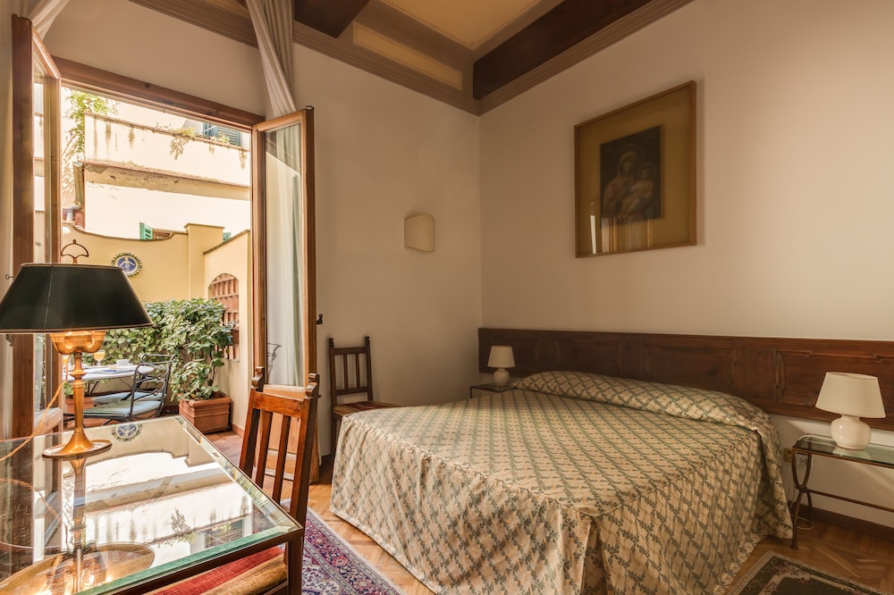 Hotel Morandi Alla Crocetta 9/60