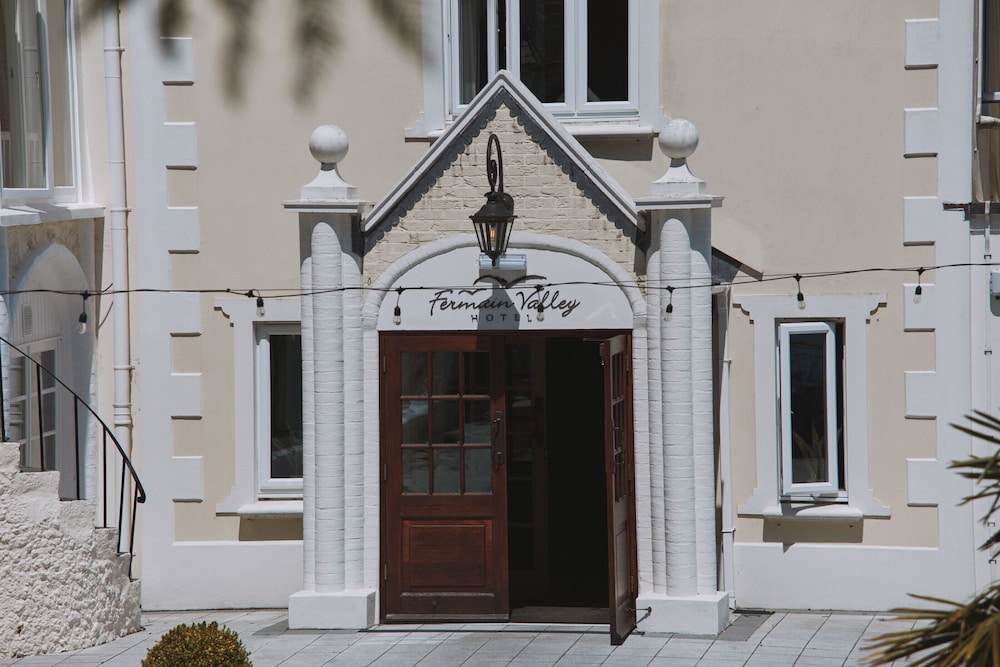 Fermain Valley Hotel 3/49