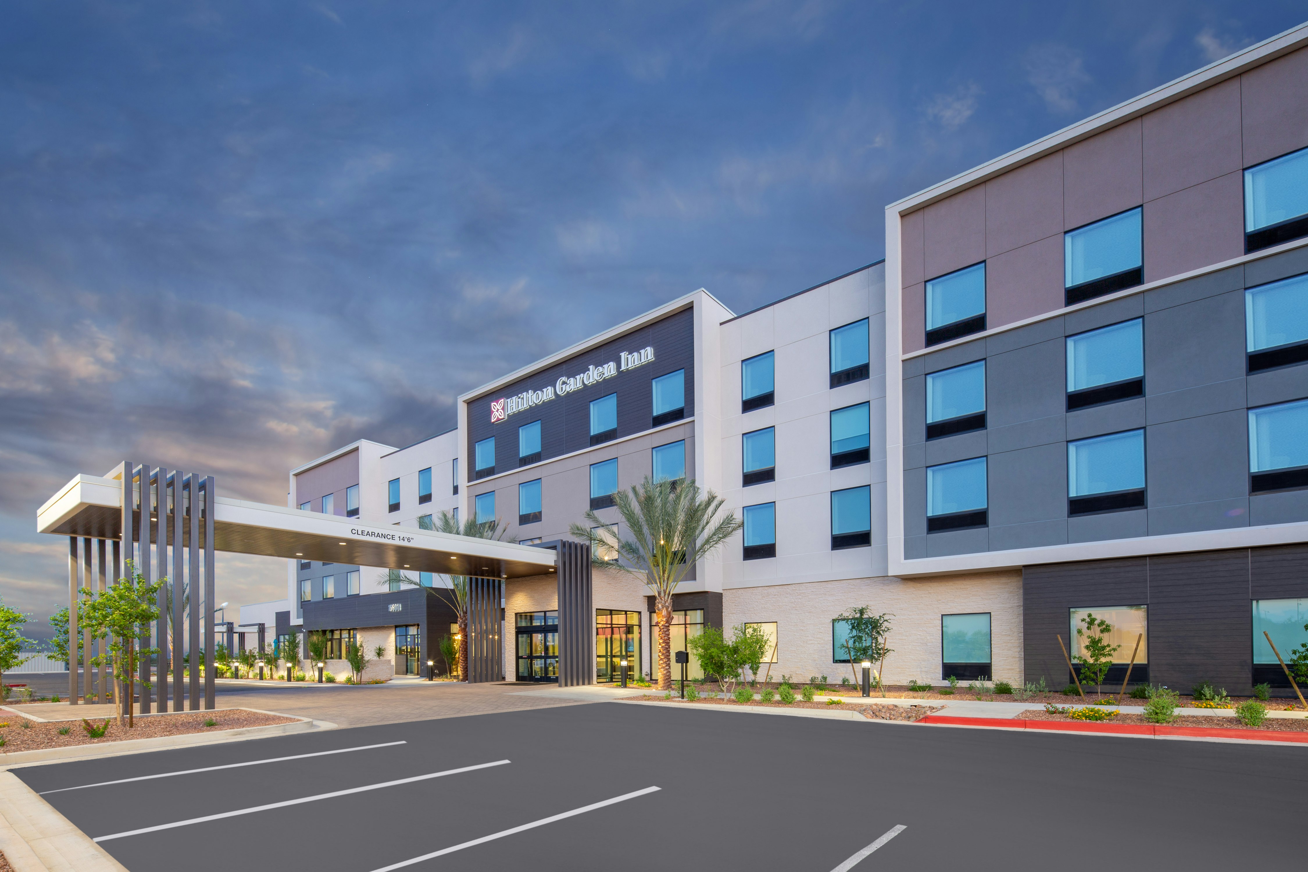 Hilton Garden Inn Surprise Phoenix 4/20