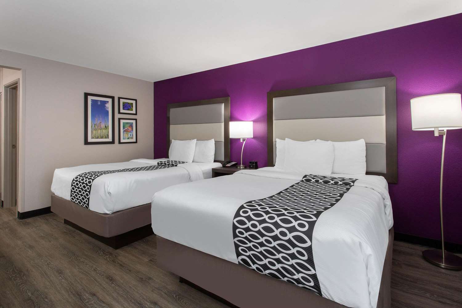 La Quinta Inn & Suites by Wyndham Effingham 8/23