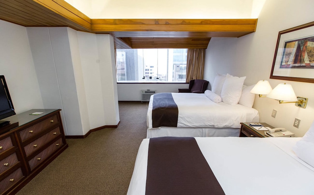 J&A Classic Hotel 5/21