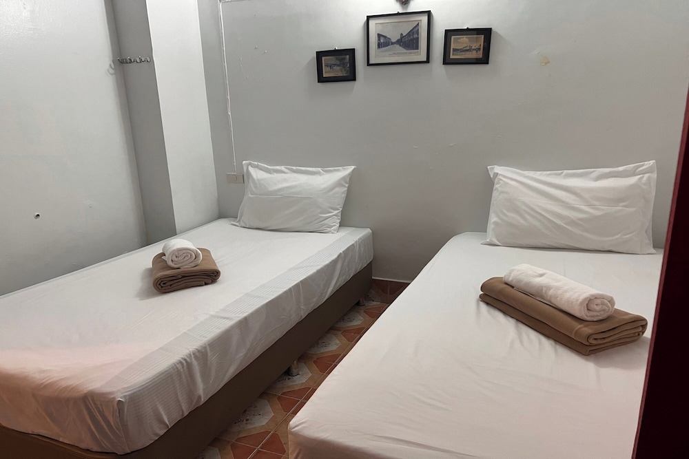 Phuket Old Town Hostel 22/61