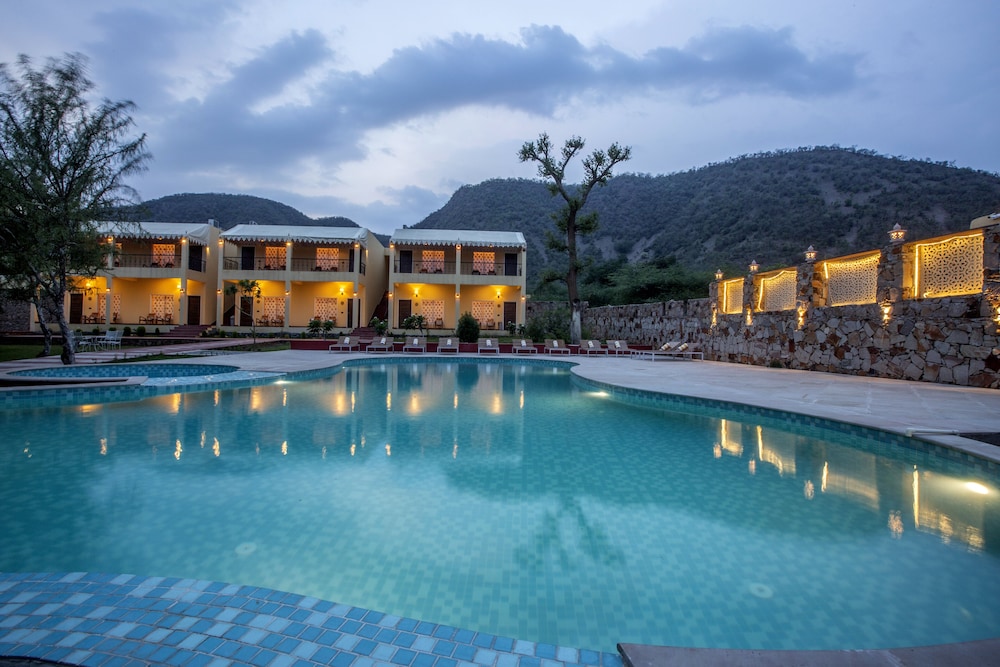 Ratan Villas Sariska 5/50