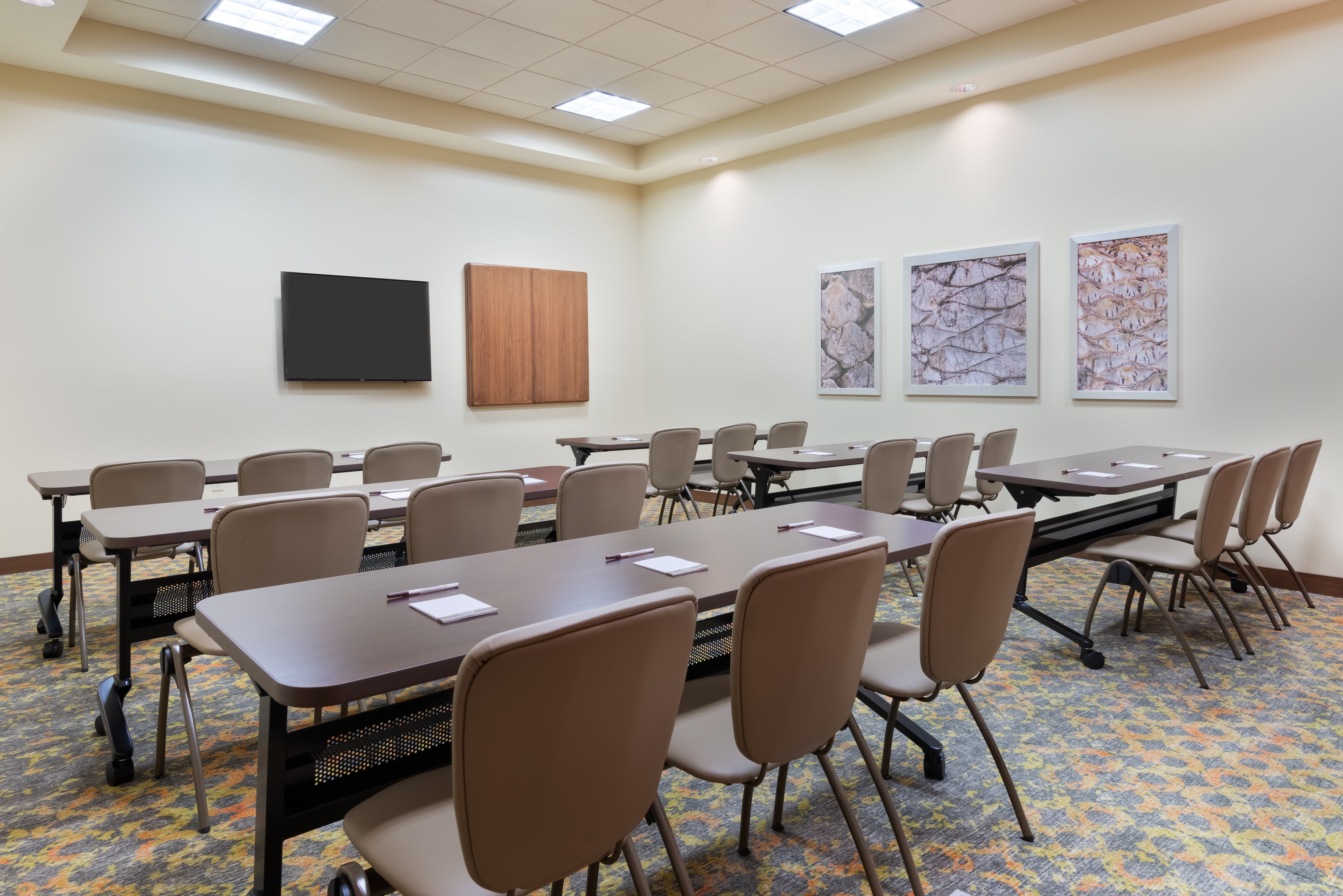 Staybridge Suites Miami International Airport 63/77