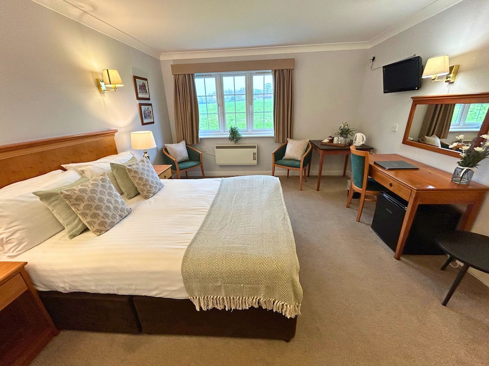 New Forest Lodge 5/37