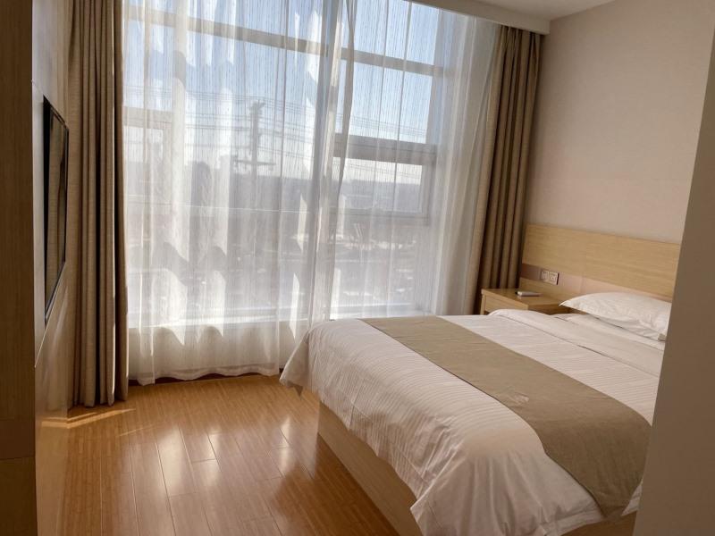GreenTree Inn Hengshui Olympic Sports Center Nanhuan Road 12/33