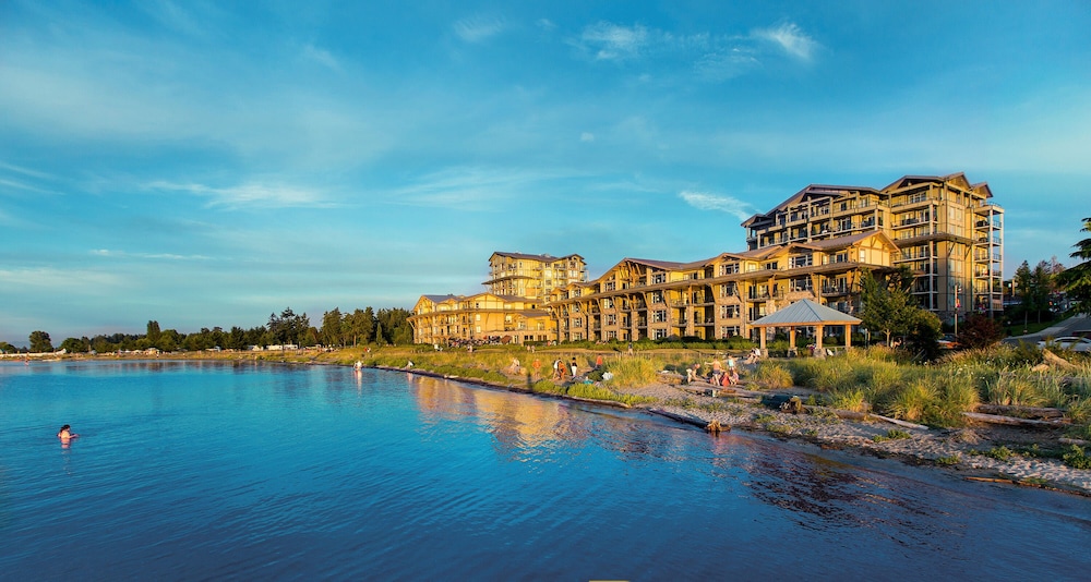 The Beach Club Resort 56/58