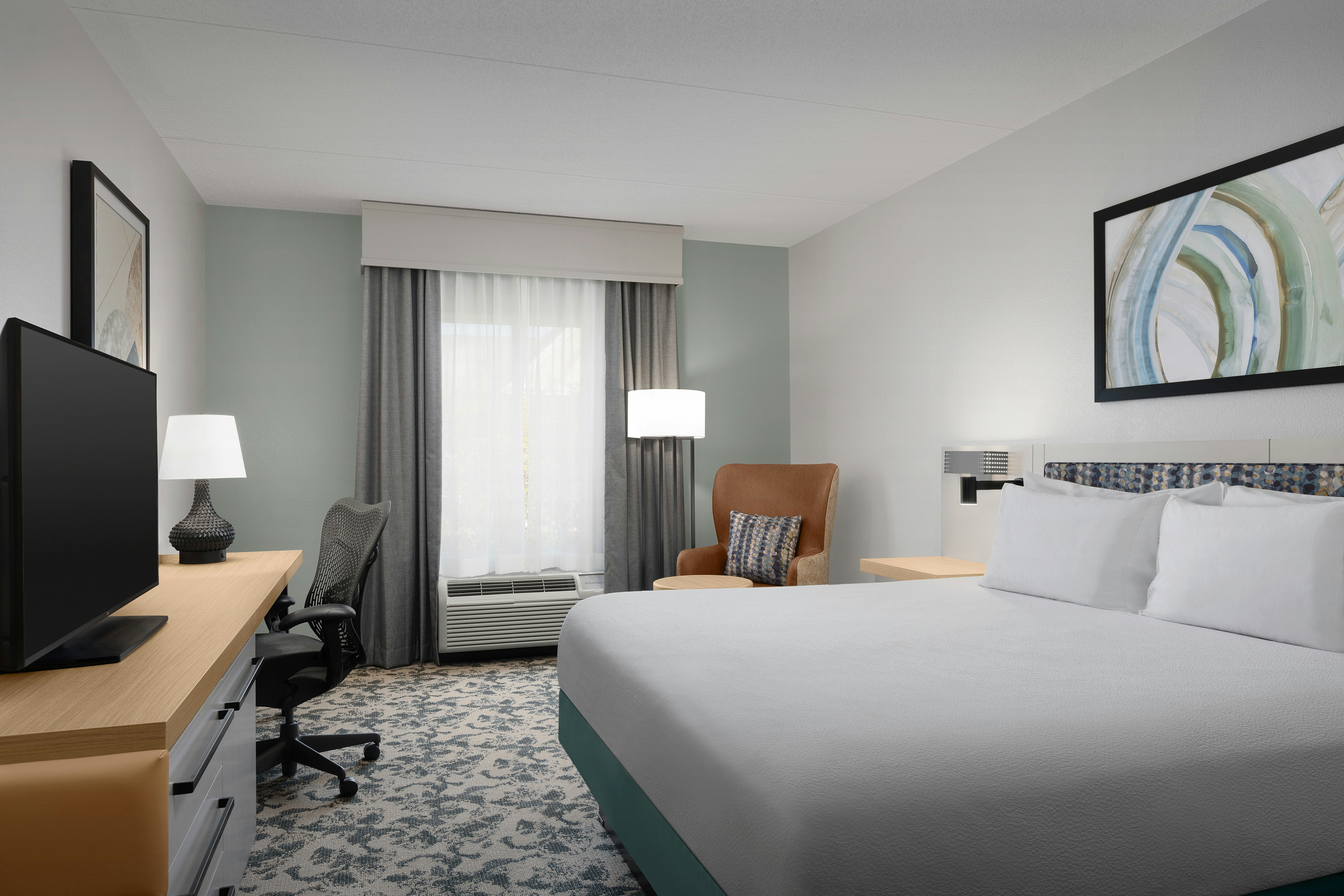 ROOM, KING BED