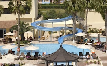 Paradis Palace 18/30