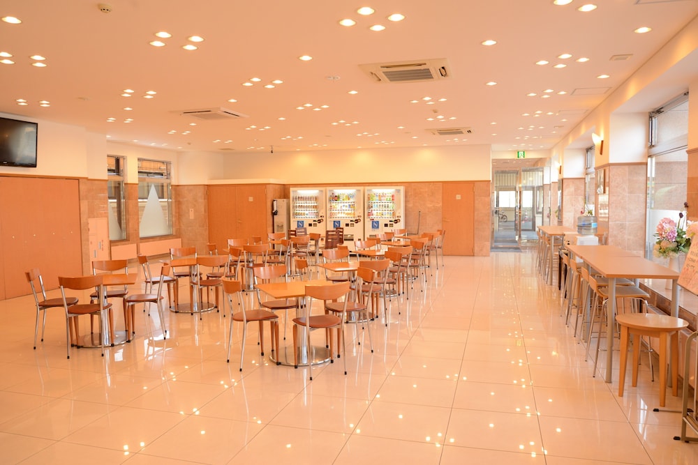 Toyoko Inn Hakodate Ekimae Asaichi 46/57