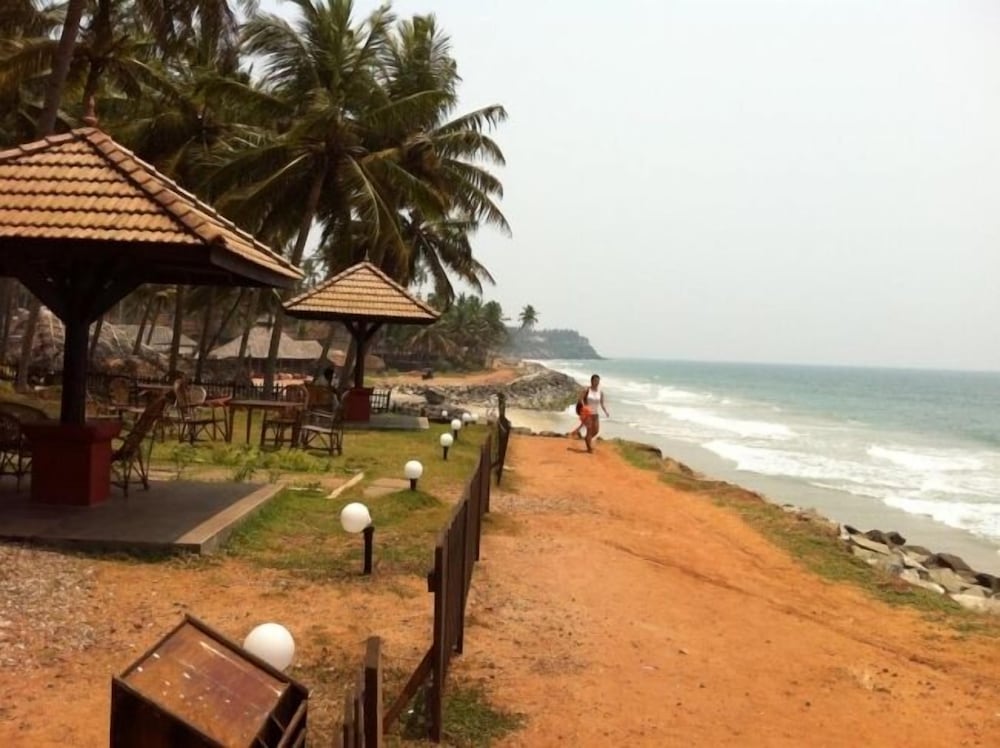 Blue Water Beach Resort 9/23