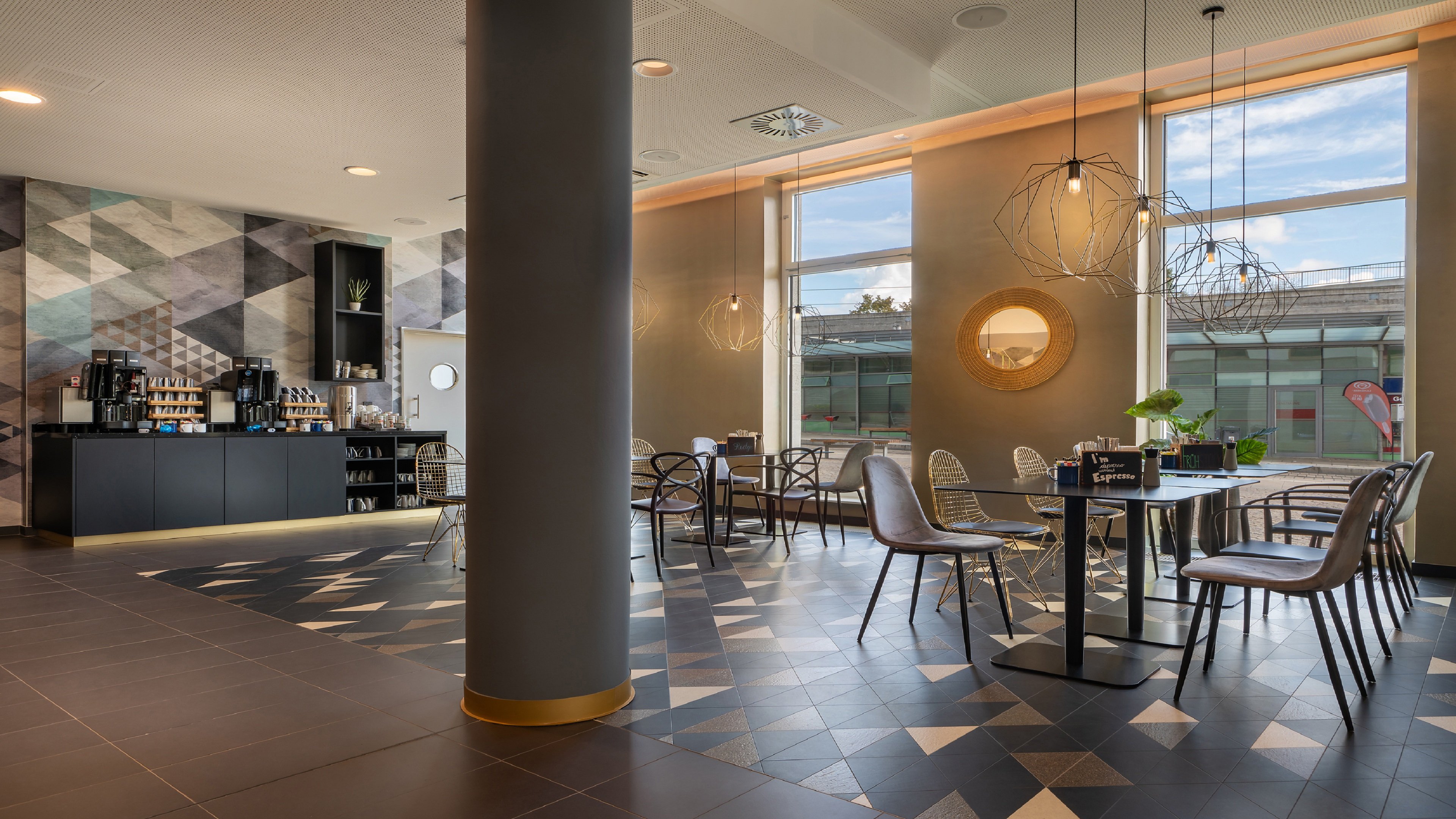 Holiday Inn - the niu, Ridge Halle Central Station, an IHG Hotel 32/39