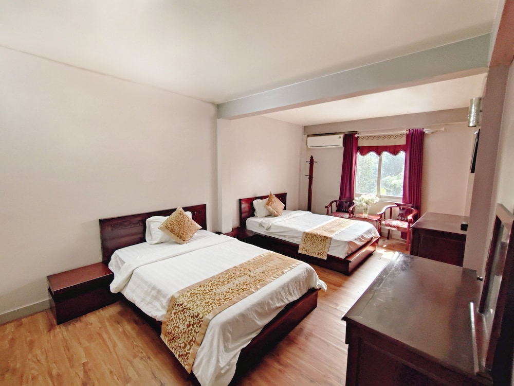 Indochina Airport Hotel 22/45