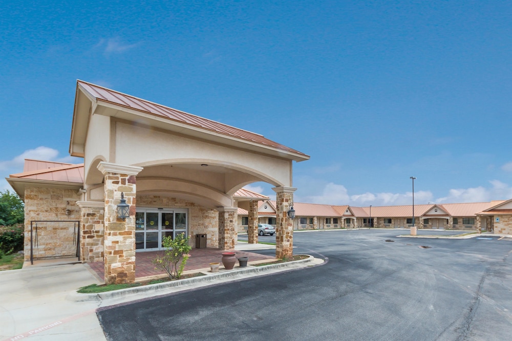 Motel 6 Floresville Tx 1/42
