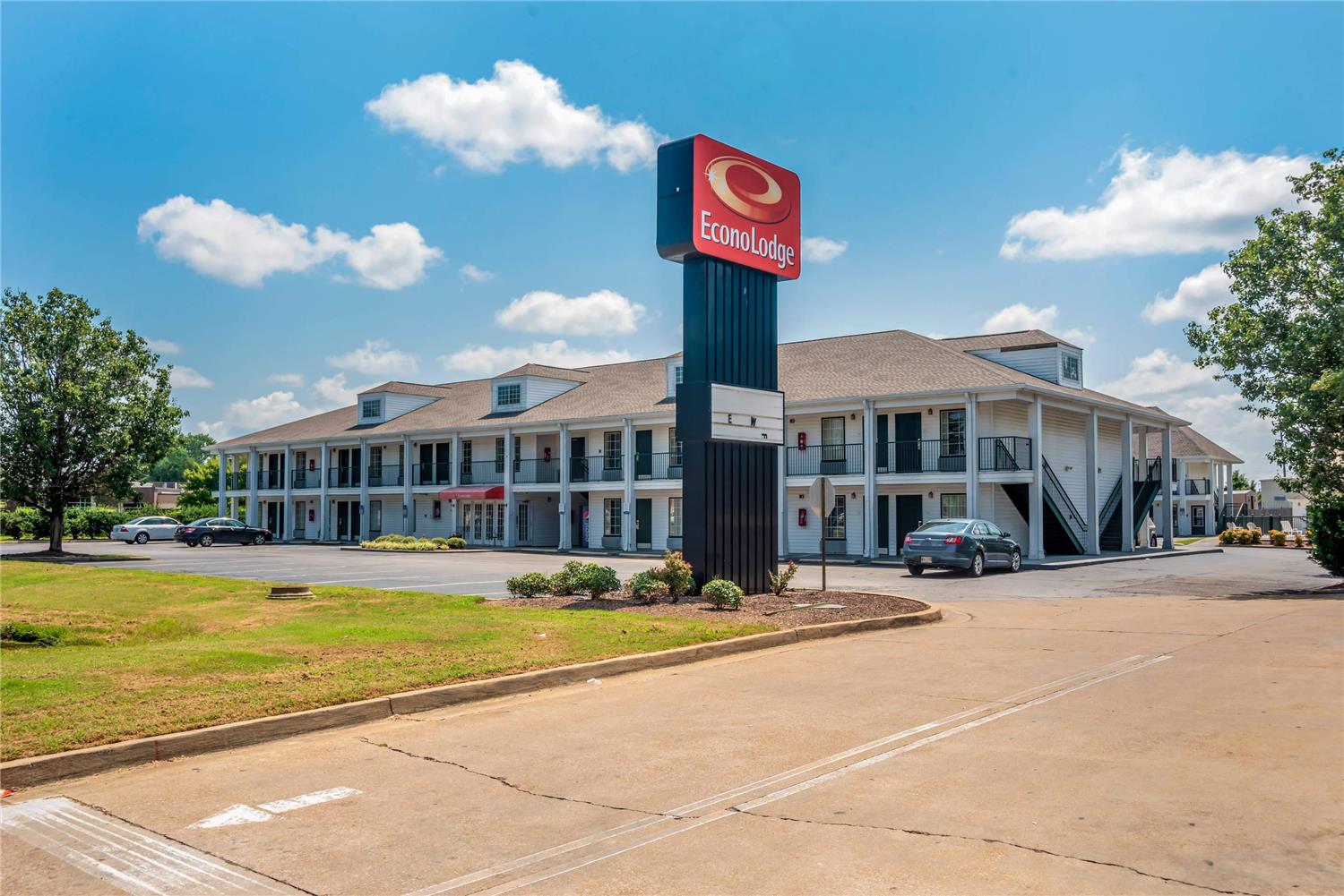 Econo Lodge Tupelo Barnes Crossing 29/31