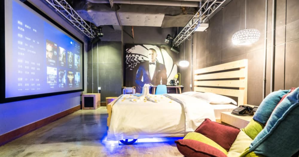 Fansi Movie Hotel Zhongda Branch 6/13