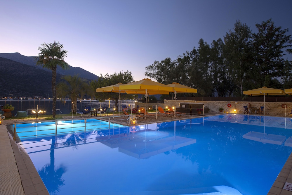 Hotel Cleopatra Beach 5/58