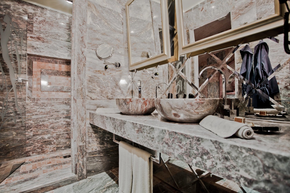 Royal Castle Design and Spa Hotel 47/50