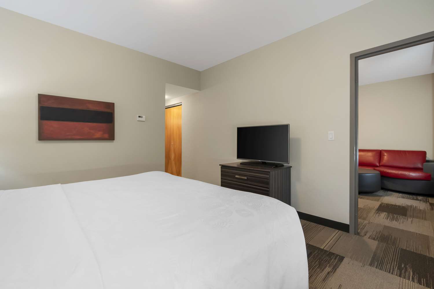 Best Western Plus Airport Inn and Suites 13/46
