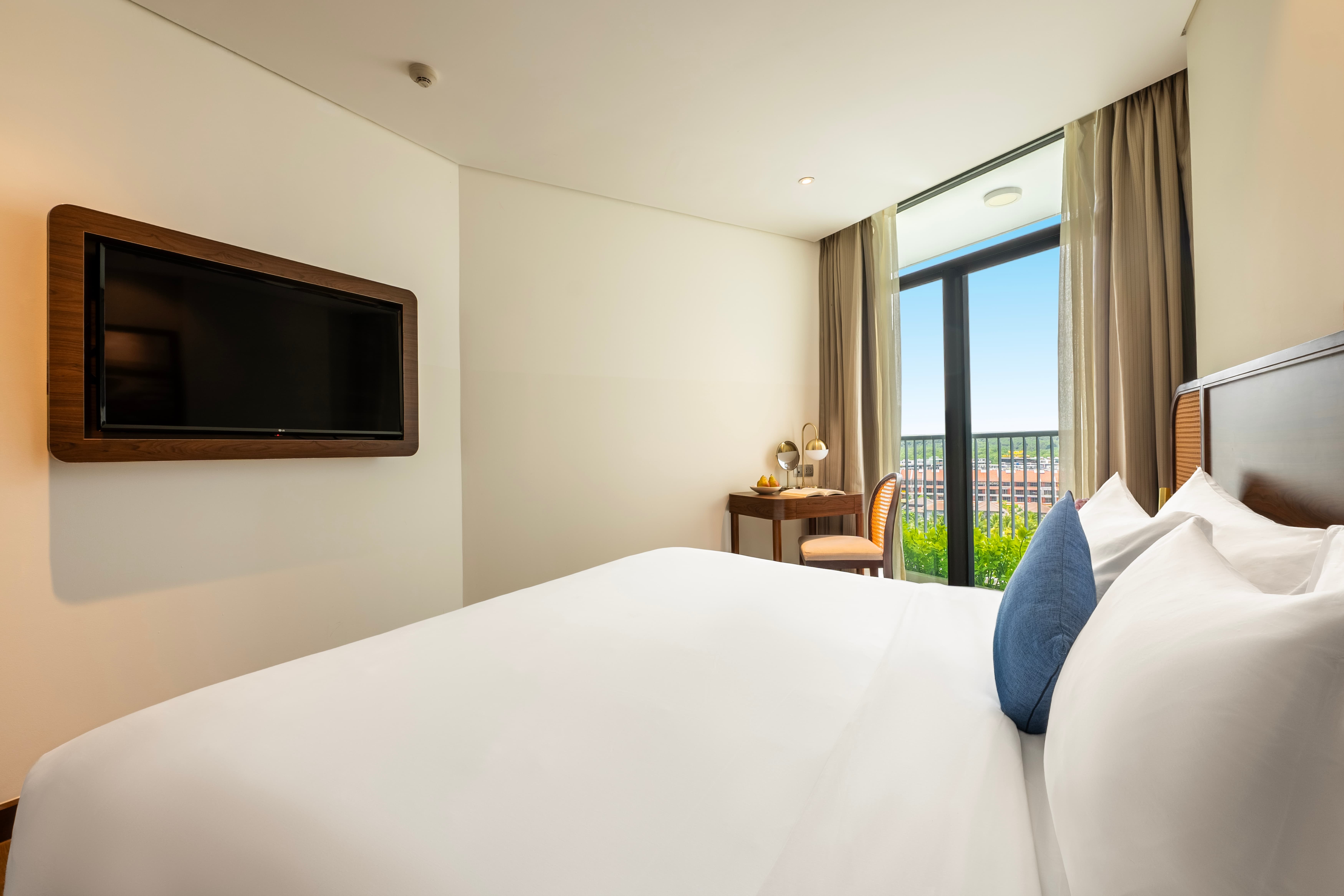جناح تنفيذي بسريرين كوين بشرفة بغرفتي نوم بمنطقة جلوس، Best Western Premier Sonasea Phu Quoc 10/10