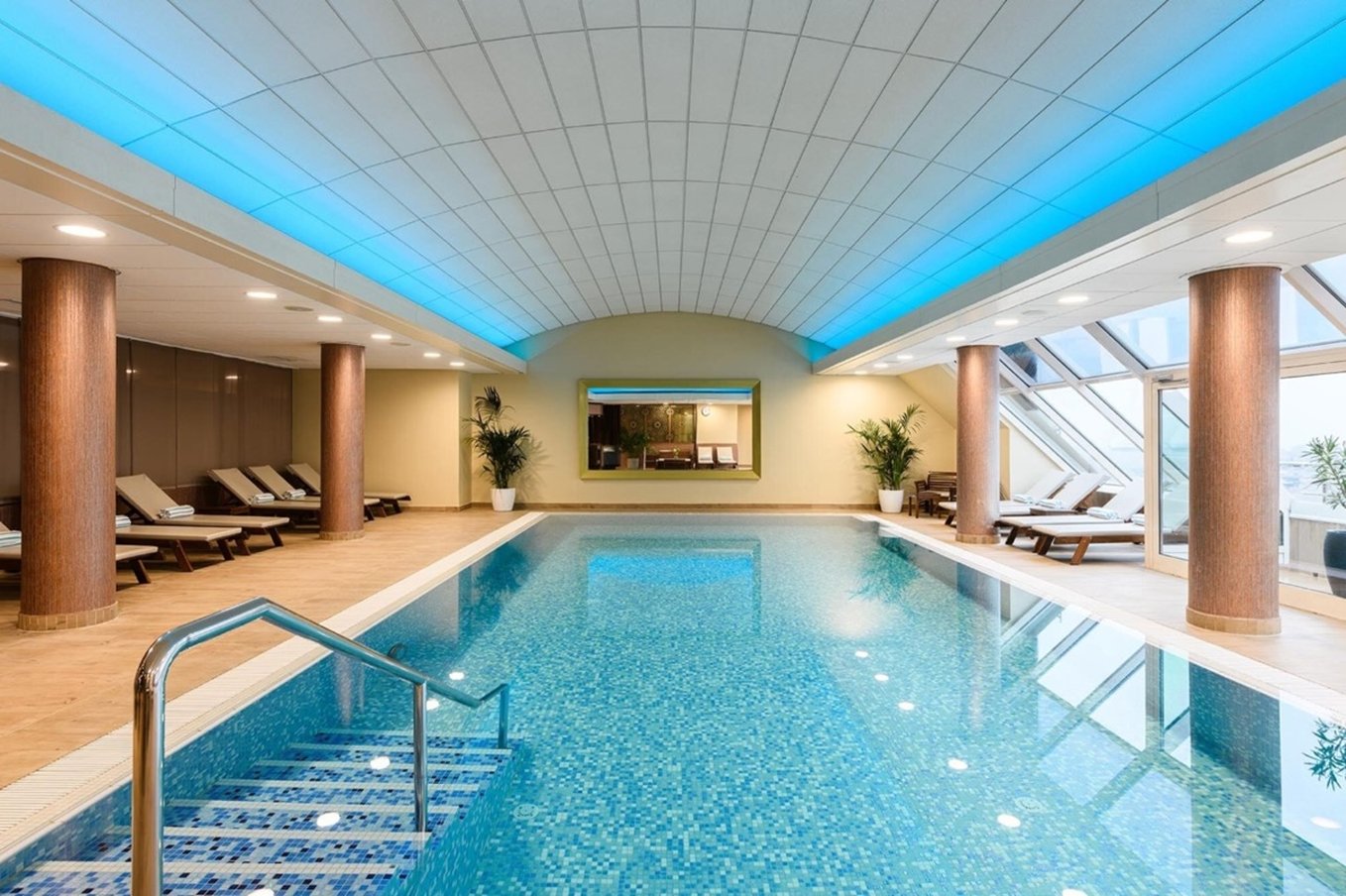 Eurostars Uhotel Ex Uhotel 37/76