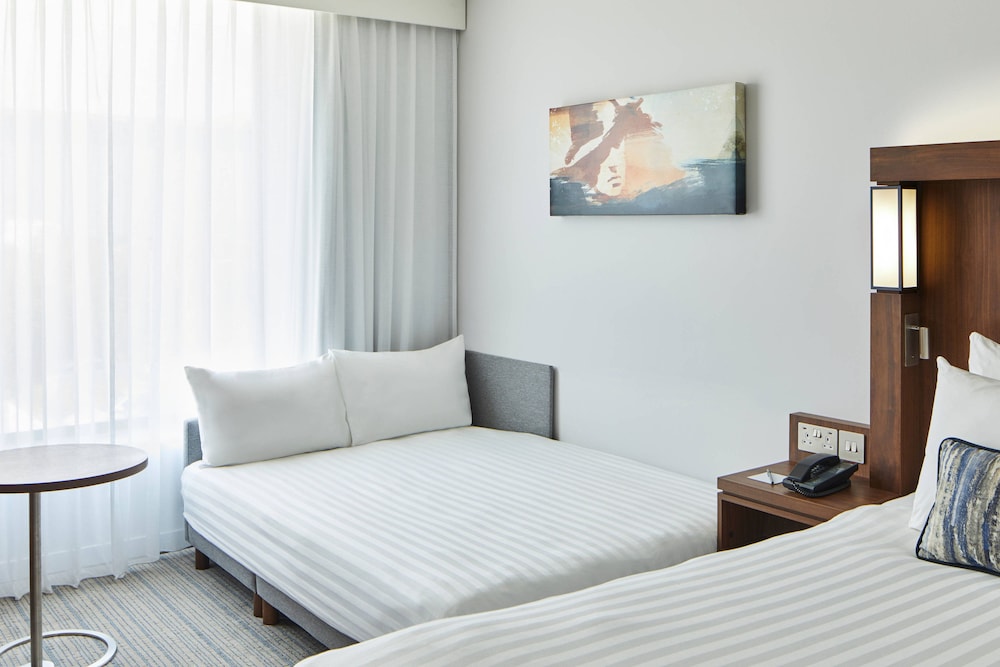 Courtyard by Marriott Luton Airport 18/57