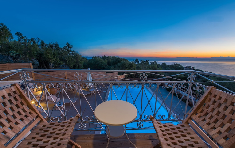 Aria Villa 30/50