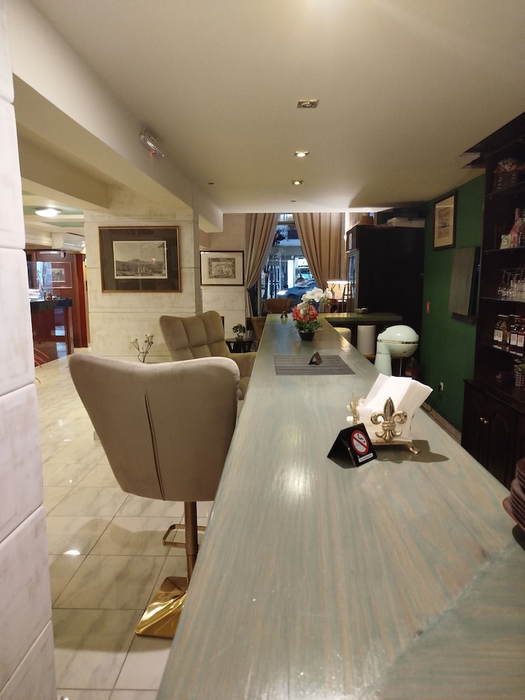 Ephira Hotel 14/56