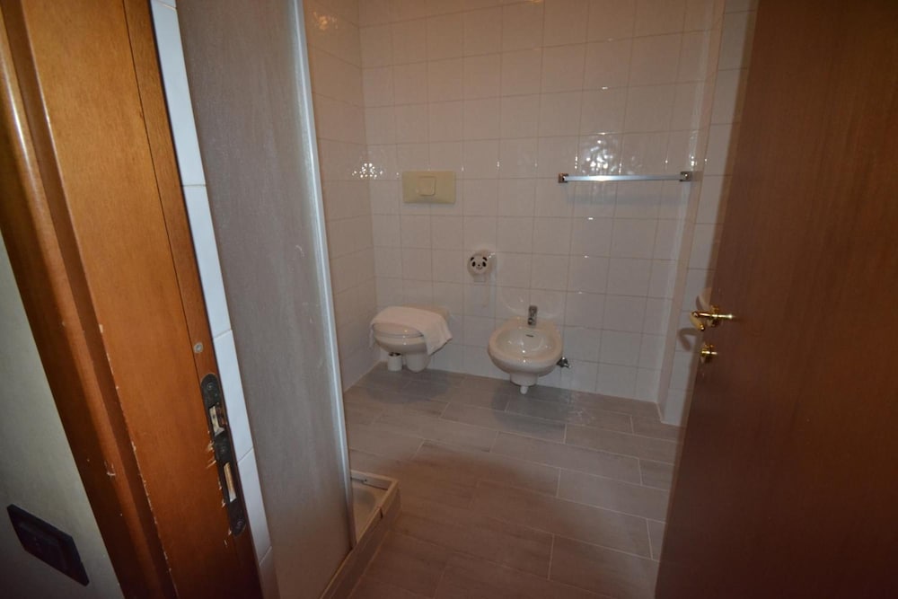 Hotel Ferrarese Roma 22/49
