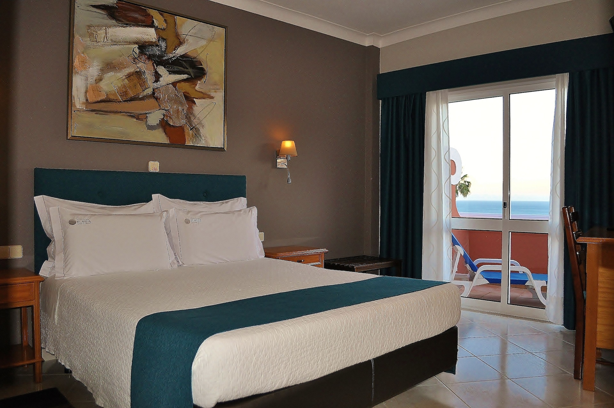 FAMILY SUITE, DOUBLE BED, SEA VIEW, SOFA