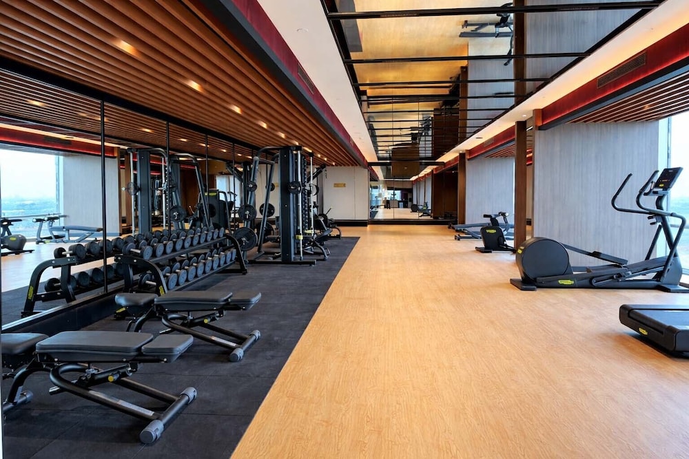 Trans Hotel Jakarta 25/50
