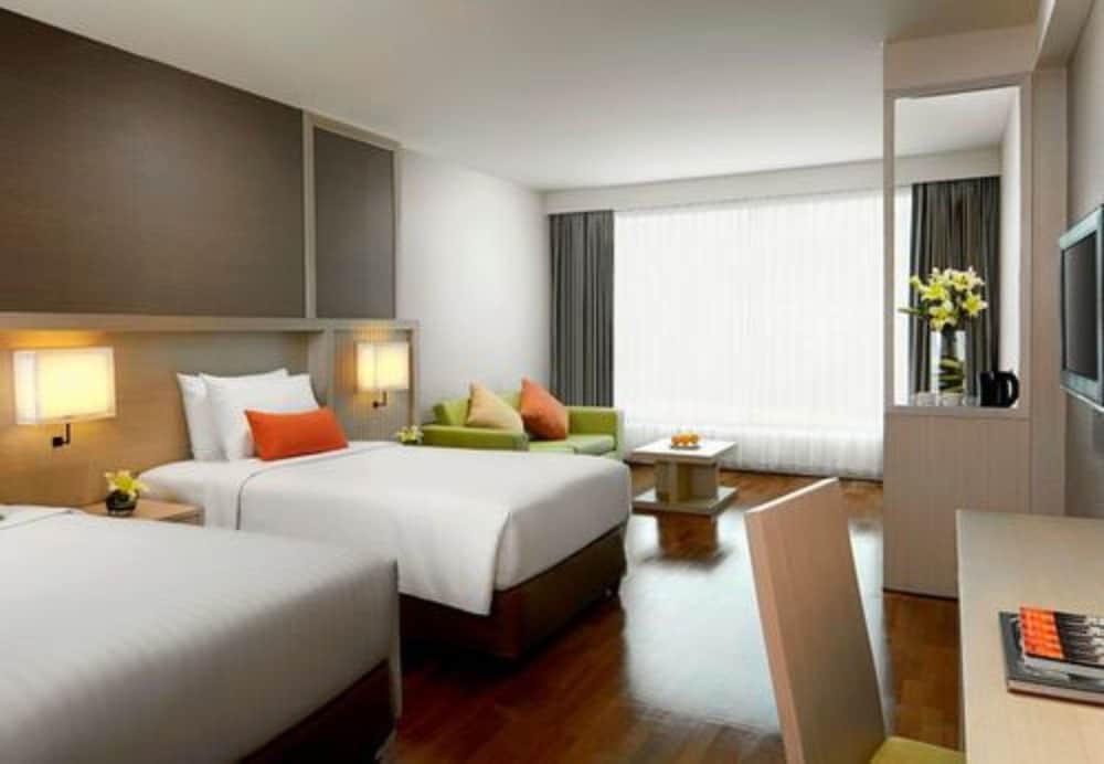 Signature Pattaya 24/70