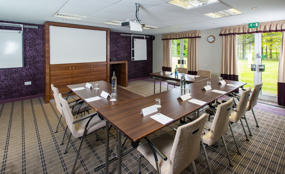 Holiday Inn Express Stirling 39/56