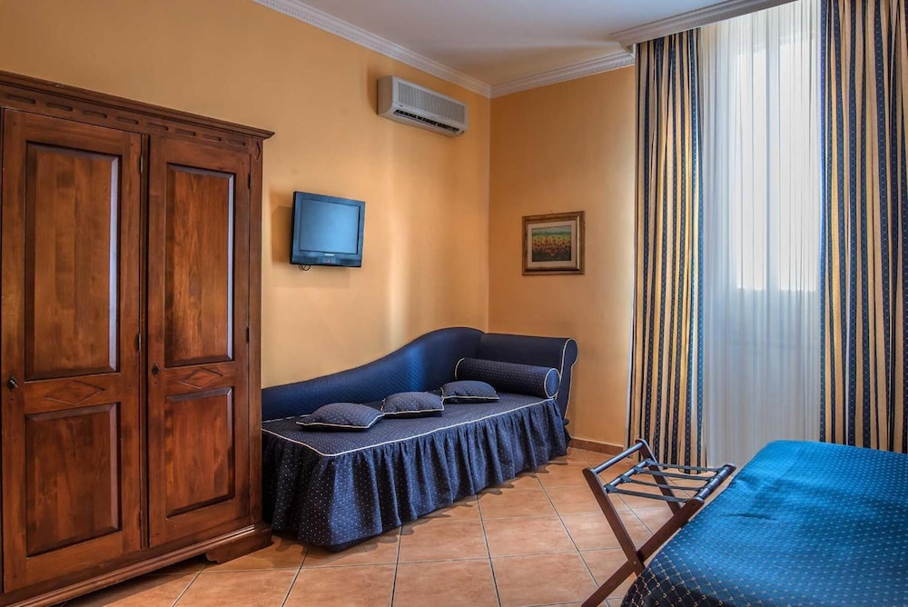 Hotel Caracciolo 21/62