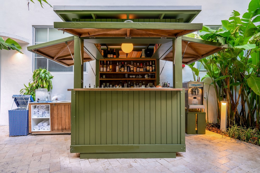 Hotel Trouvail Miami Beach 13/71