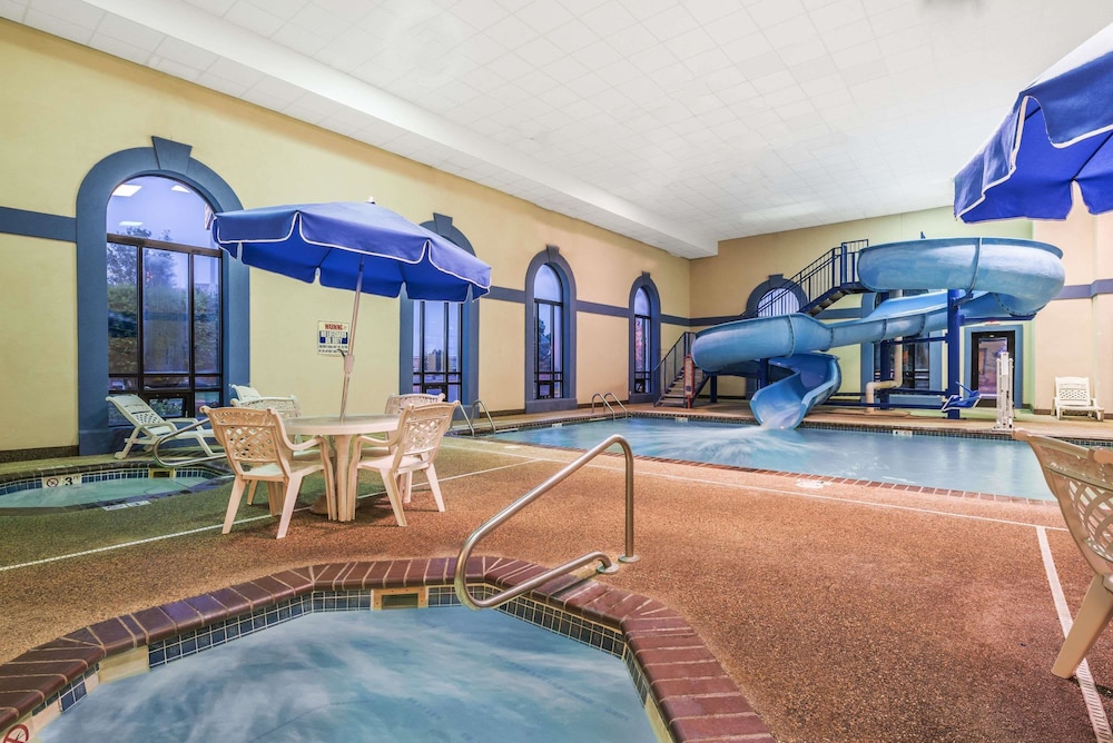 Howard Johnson By Wyndham Billings 32/46