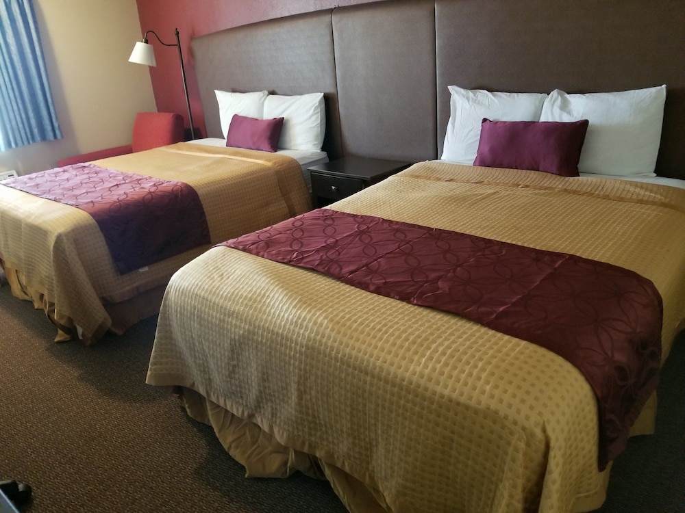 Americas Best Value Inn Story City 3/15